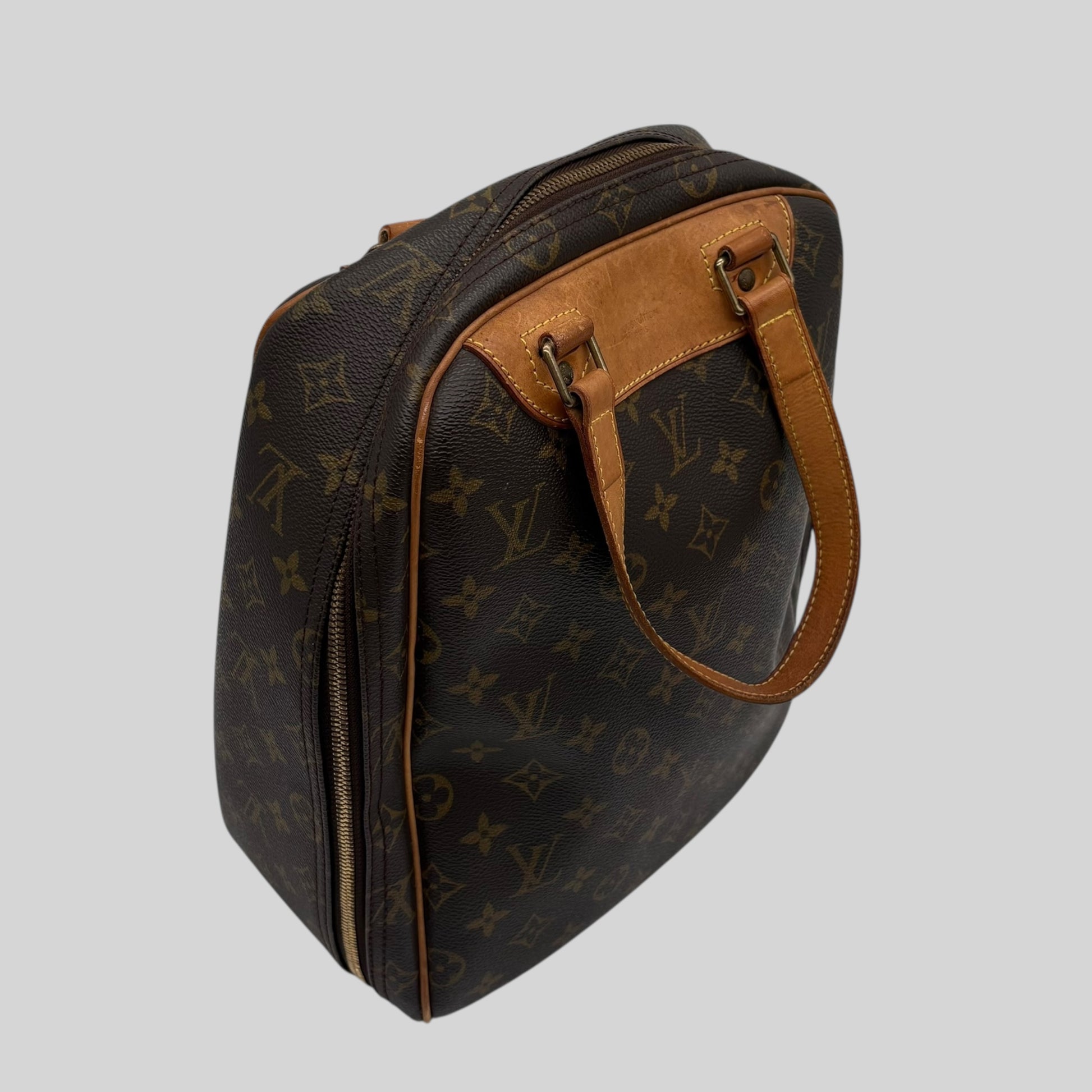 Louis Vuitton Excursion