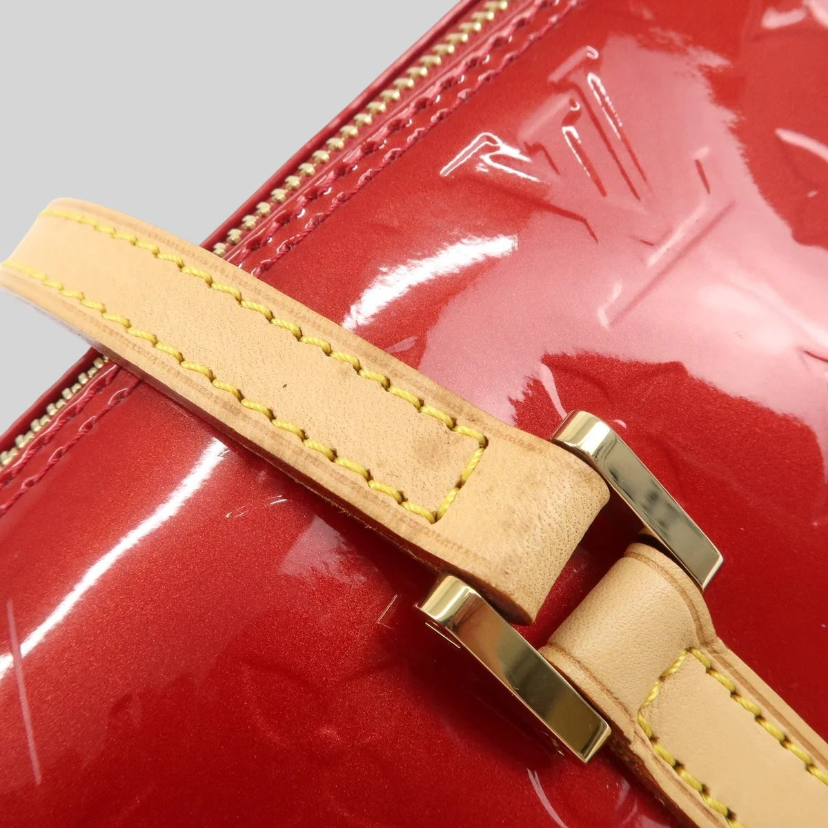 Louis Vuitton Bedford
