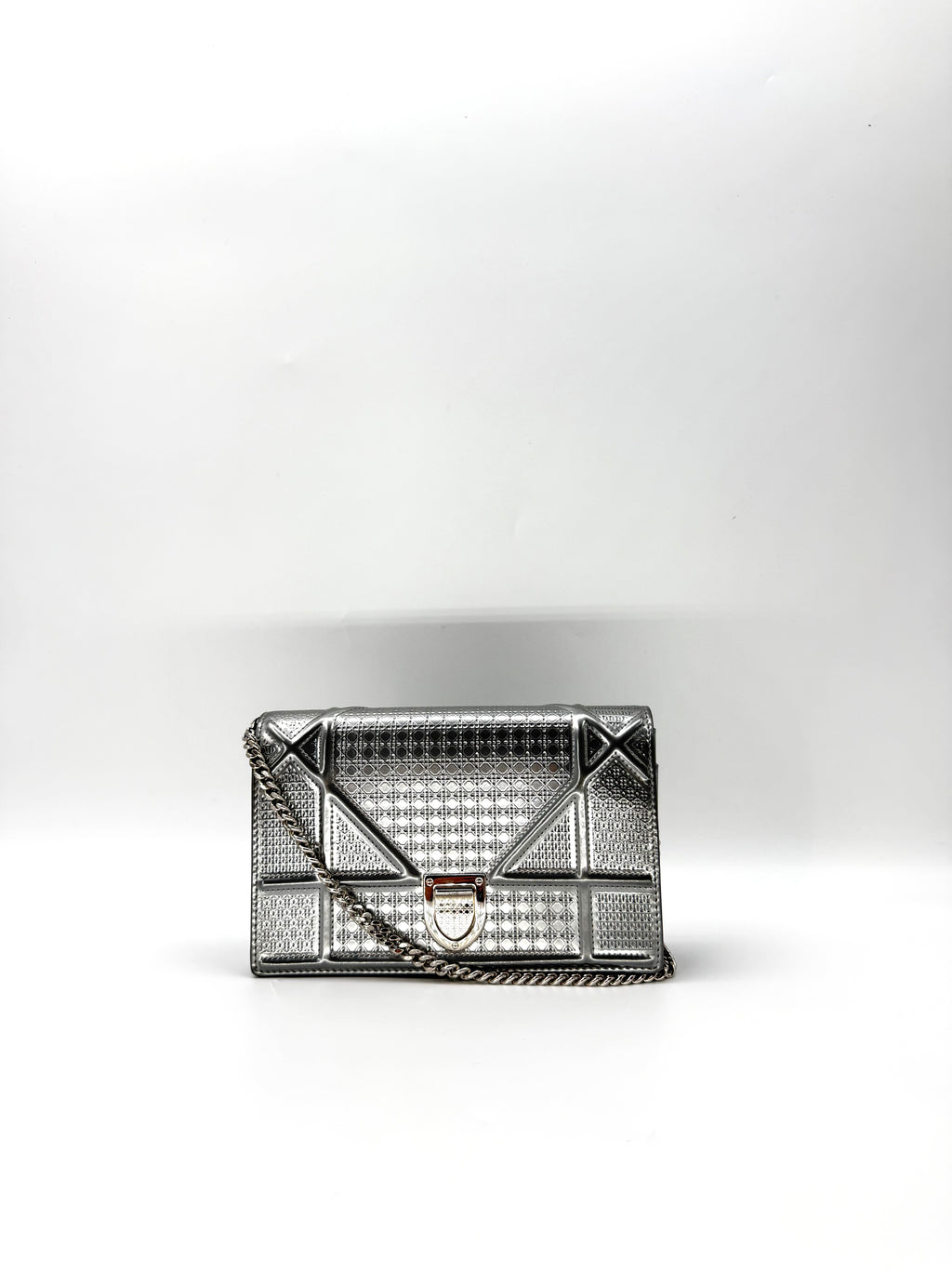 DIOR DIORAMA