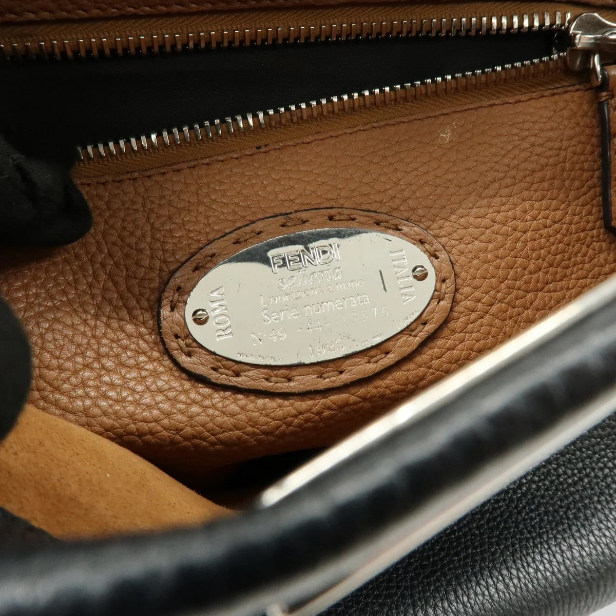 Fendi Peekaboo Selleria