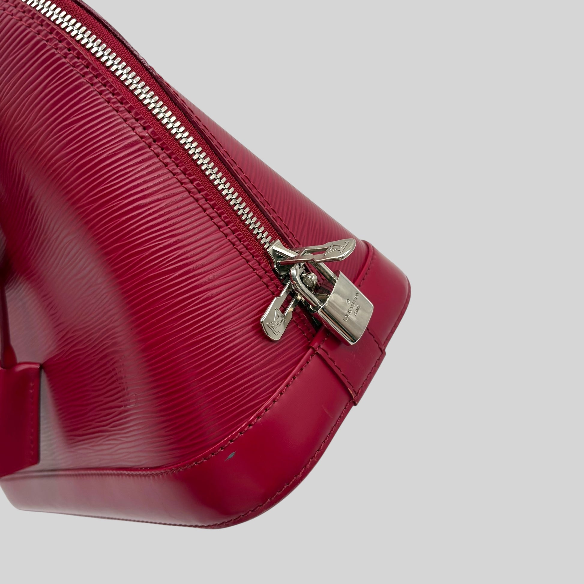 Louis Vuitton Alma PM