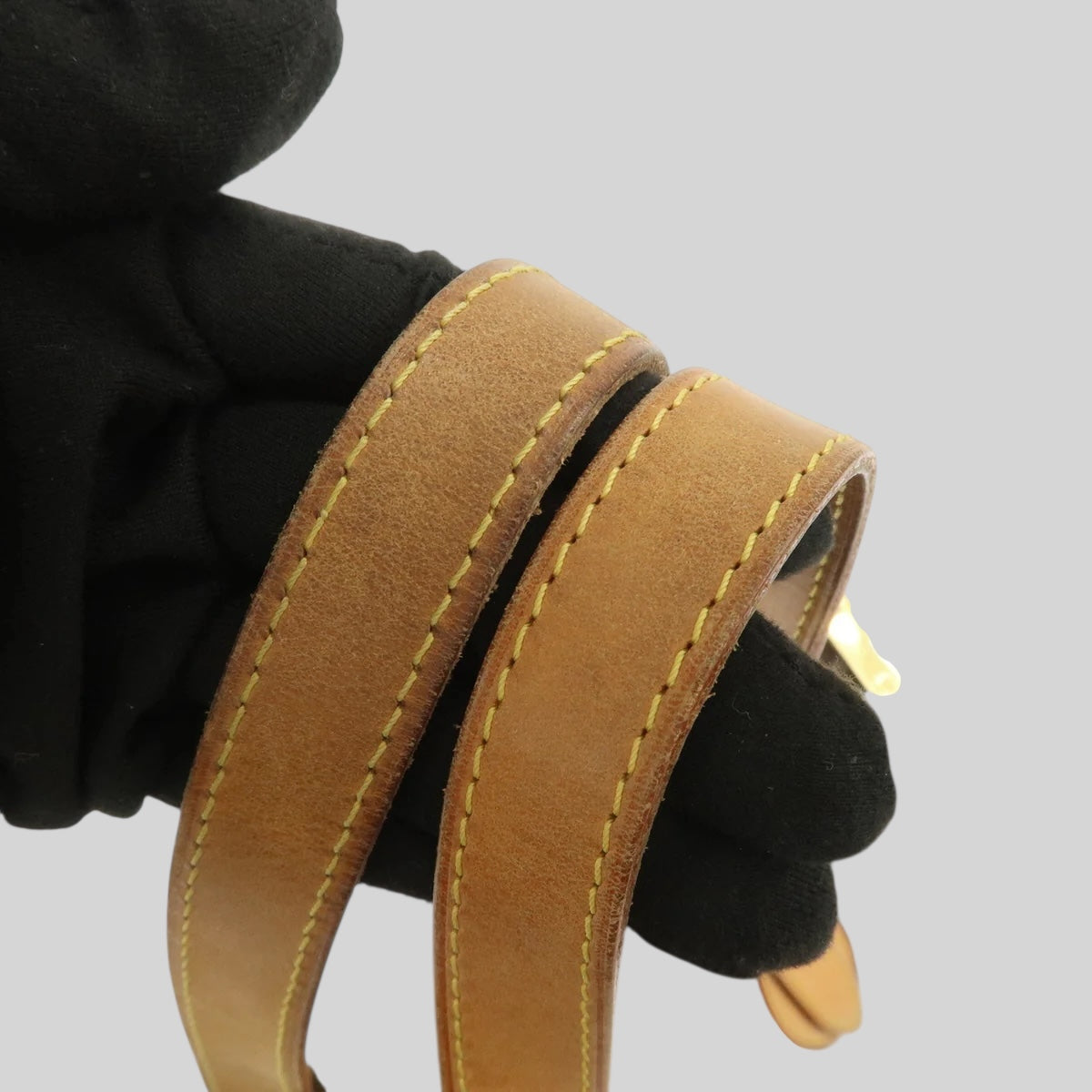 Louis Vuitton Rosewood Avenue