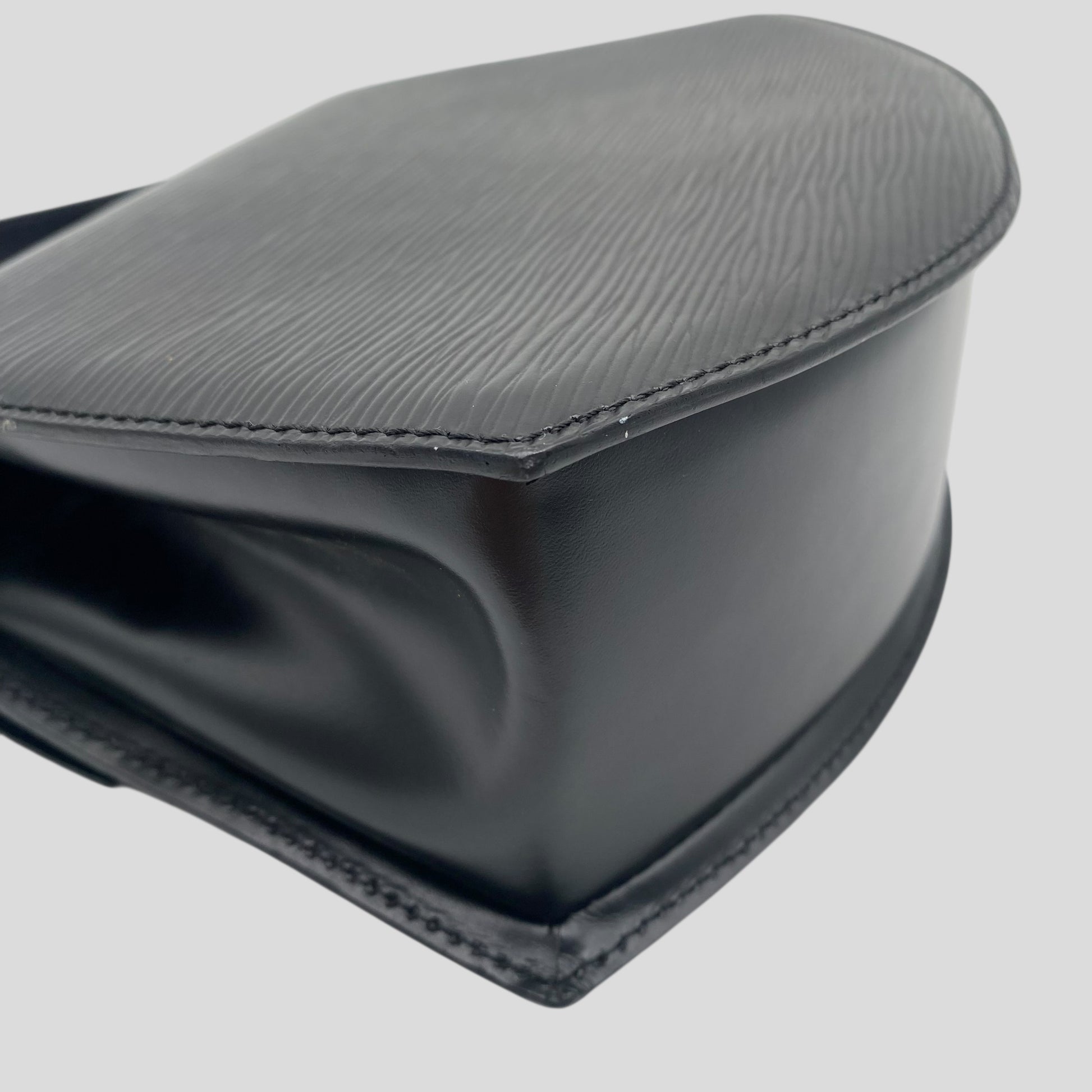 Louis Vuitton Tilsit