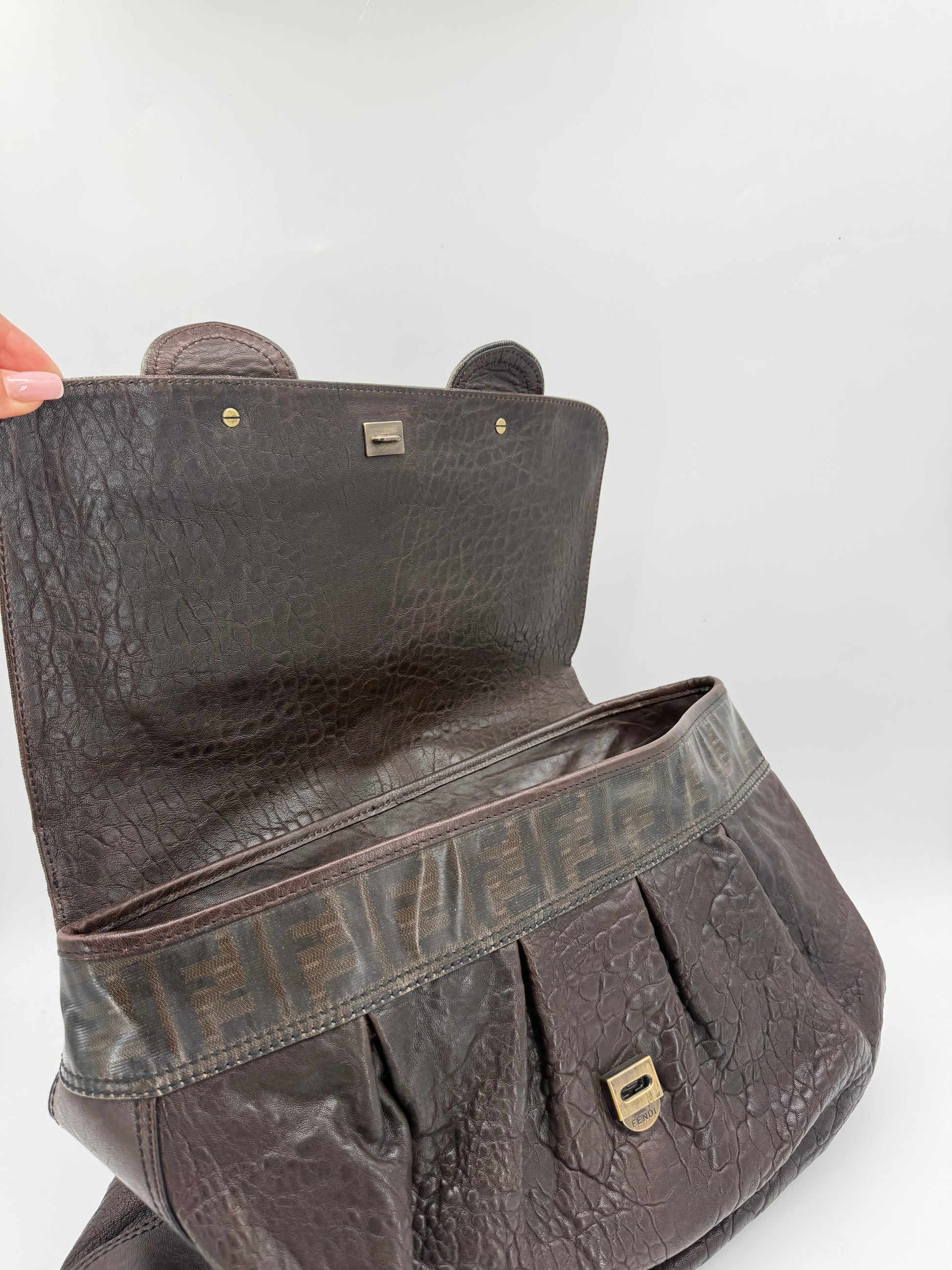 FENDI B BAG