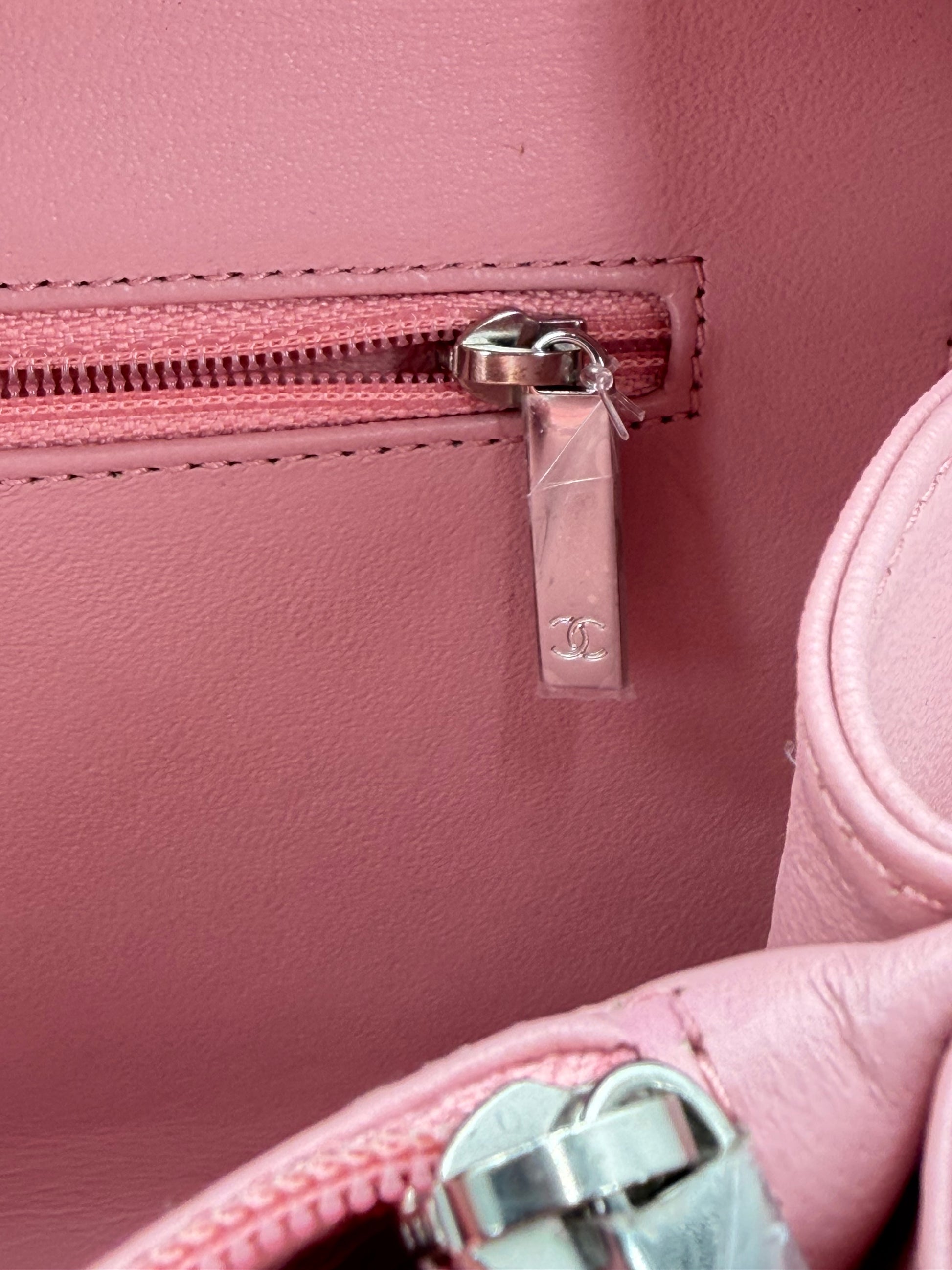 CHANEL VANITY FILIGREE