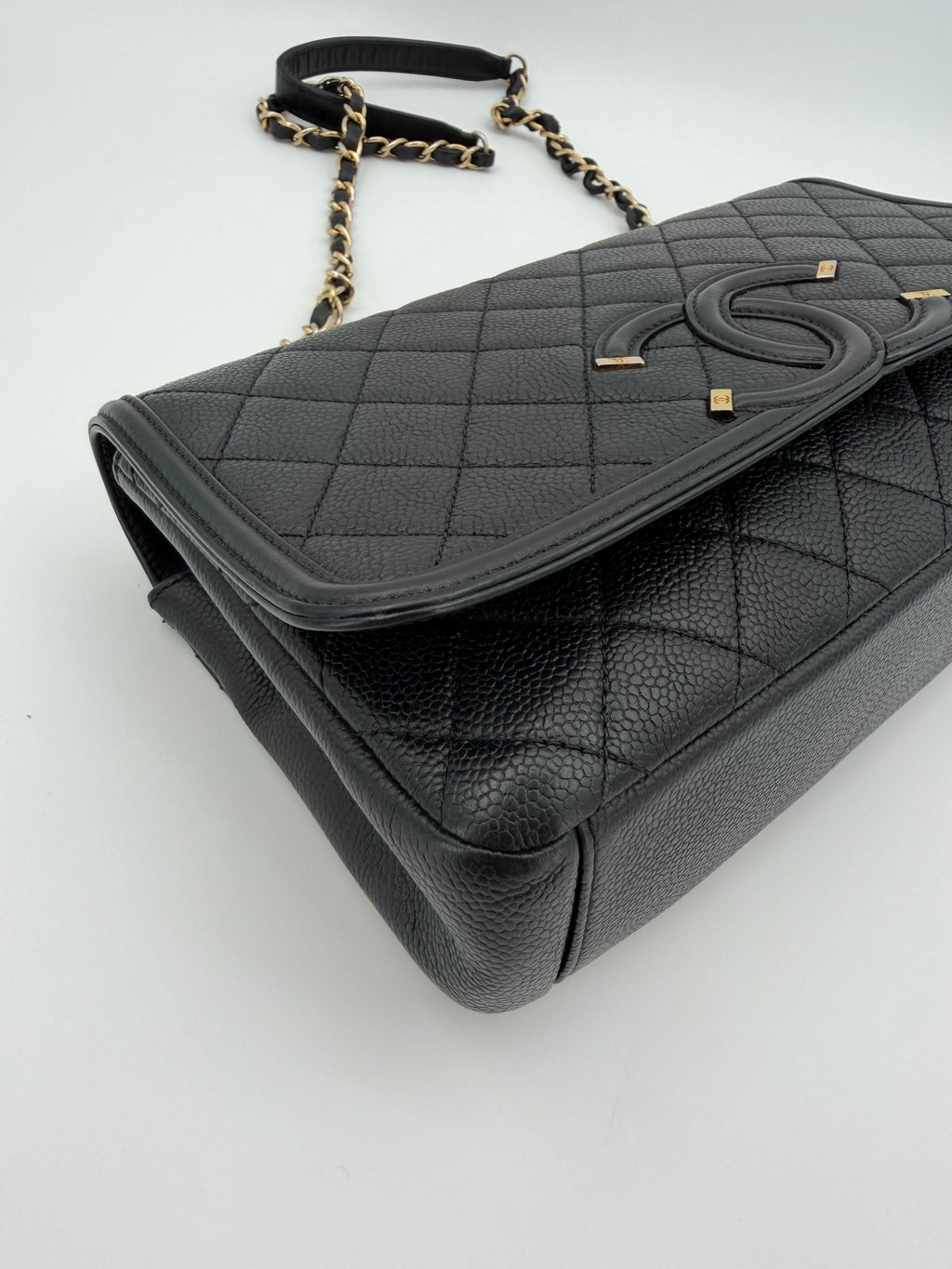 CHANEL FILIGREE CC 25