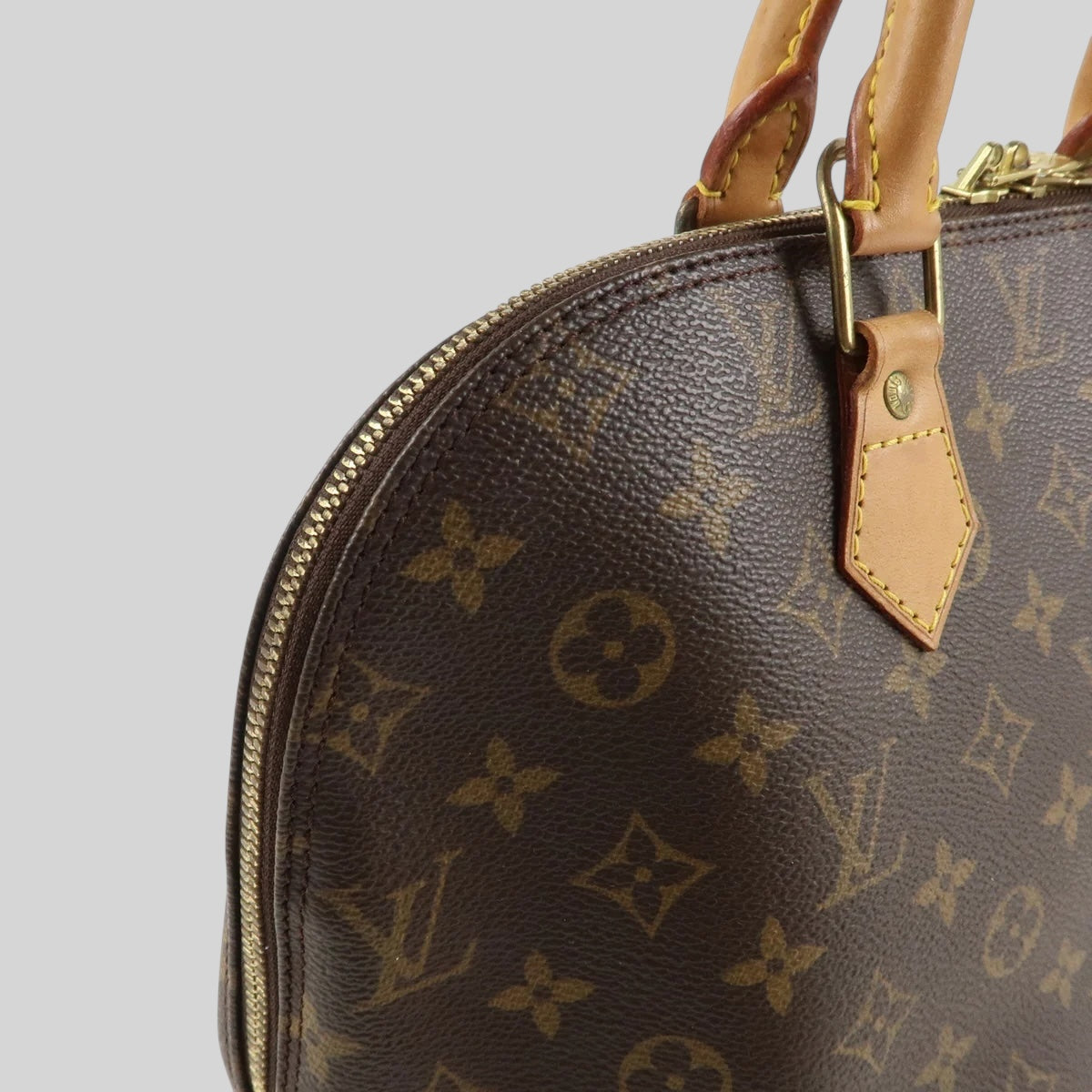 Louis Vuitton Alma PM