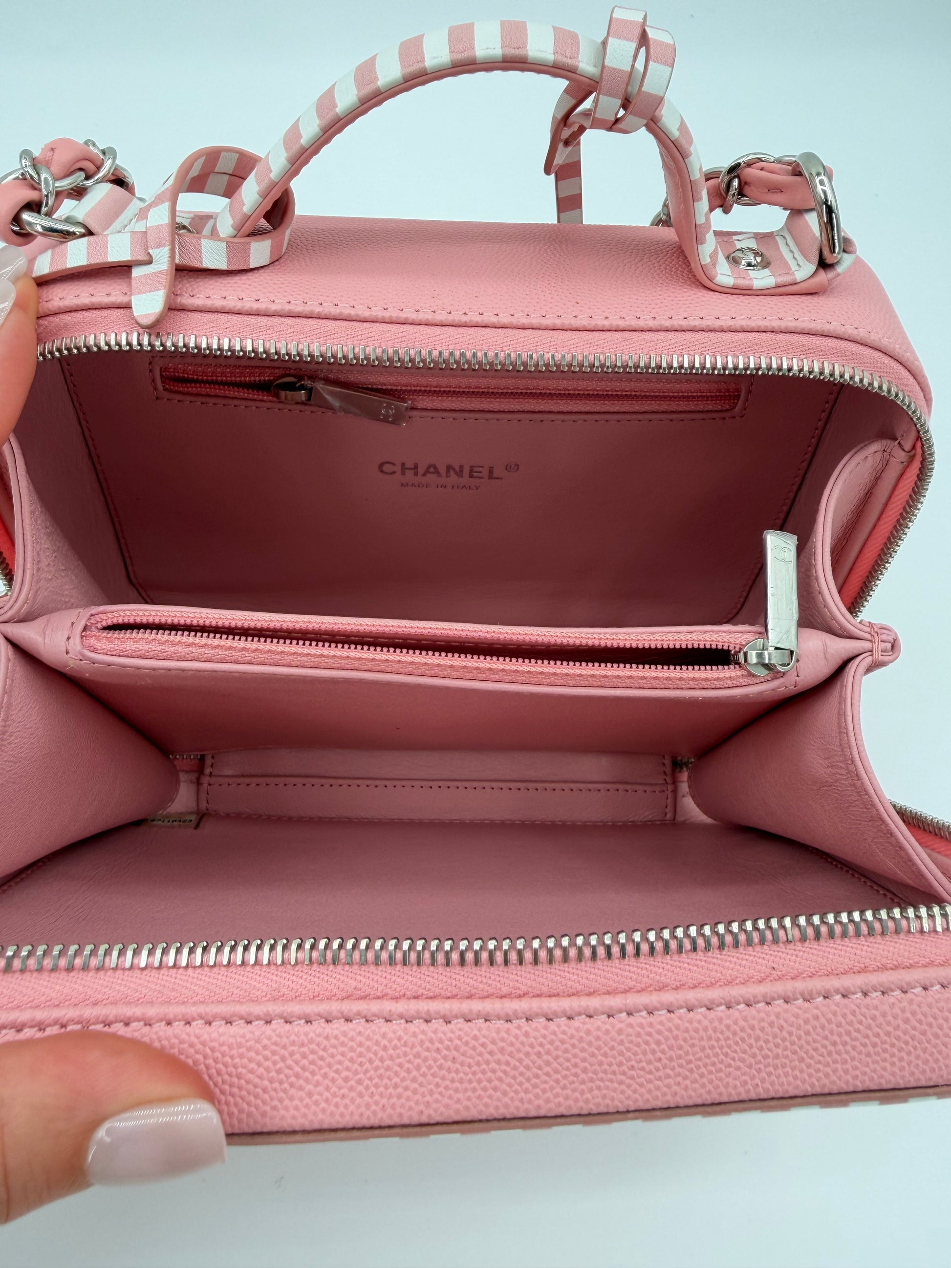 CHANEL VANITY FILIGREE
