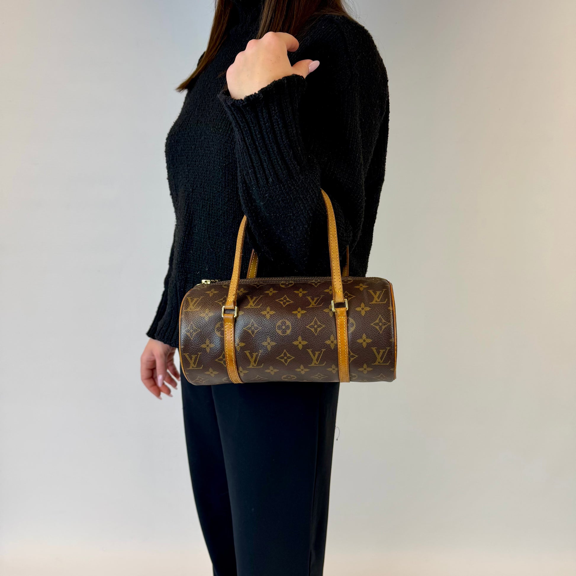 Louis Vuitton Papillon 26