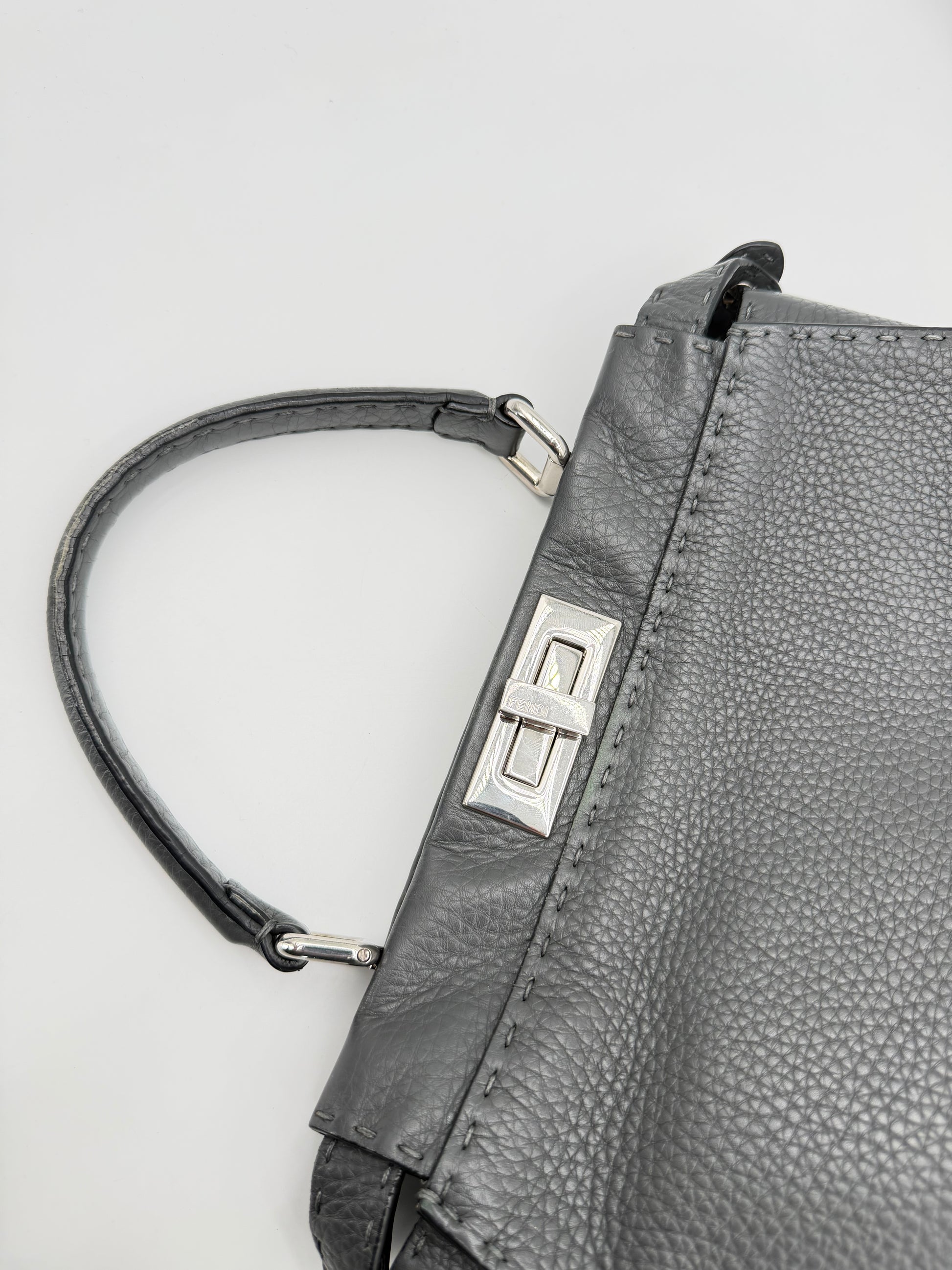 FENDI PEEKABOO SELLERIA