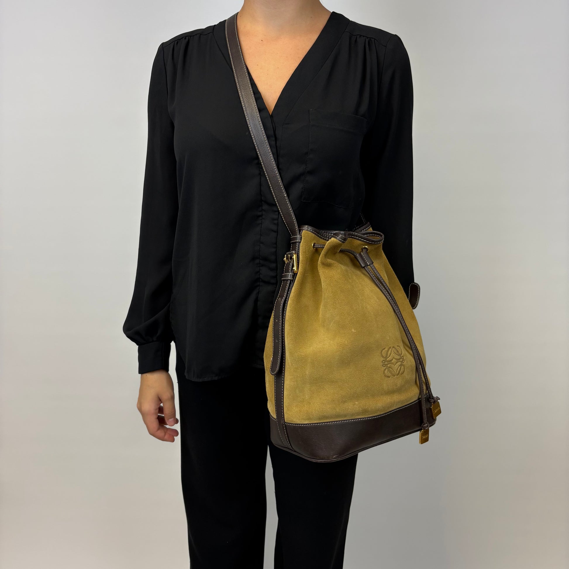 Loewe Anagram Seau