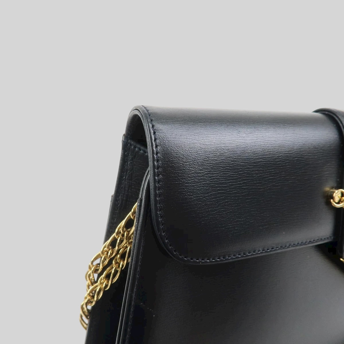 Cartier Sapphire Line