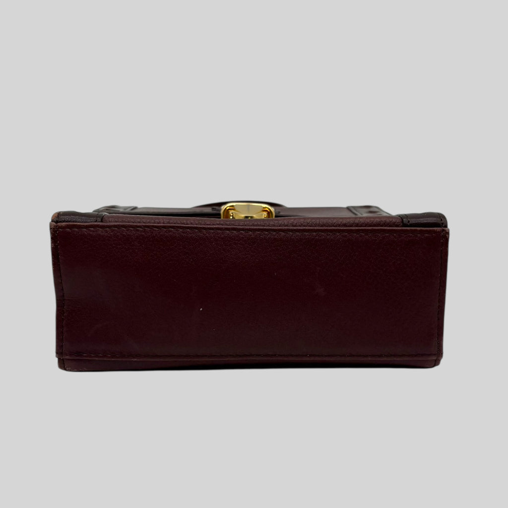 Yves Saint Laurent 2Way