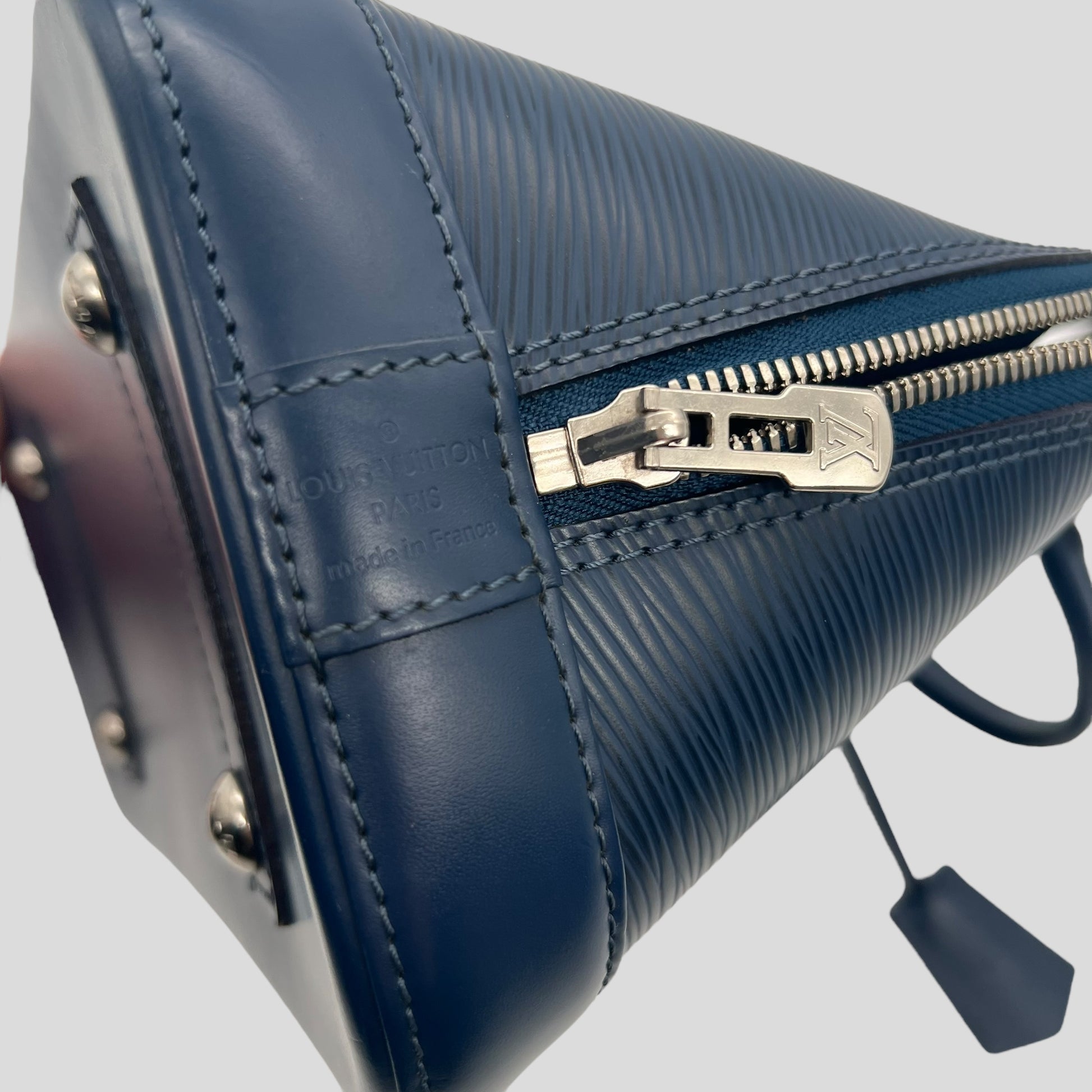 Louis Vuitton Alma PM