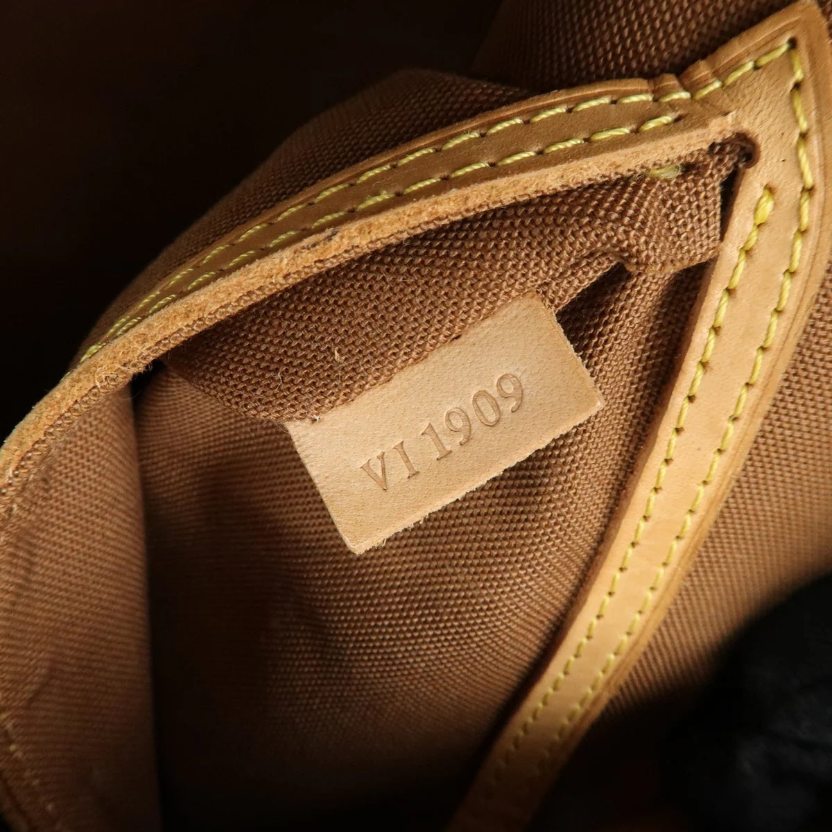 Louis Vuitton Alma PM