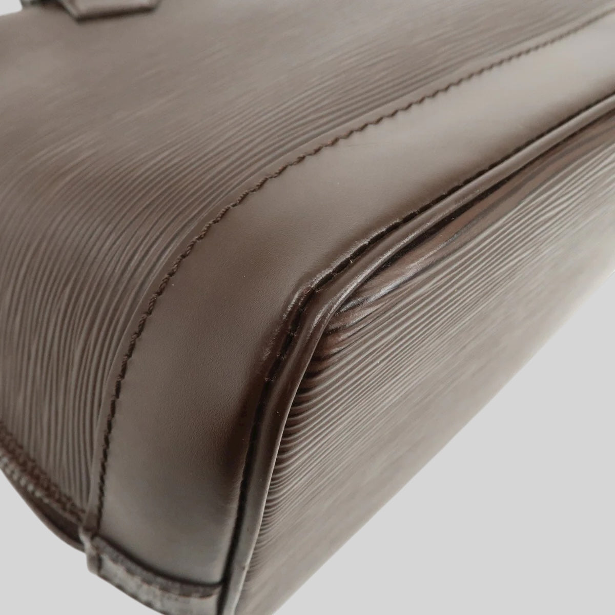 Louis Vuitton Alma PM