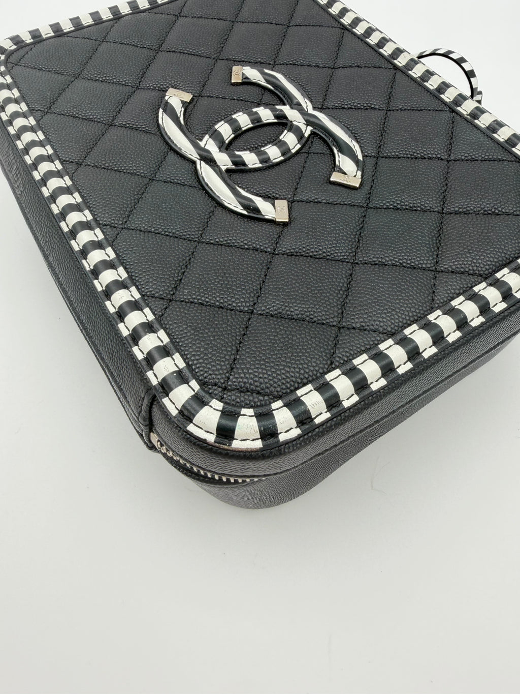CHANEL VANITY FILIGREE