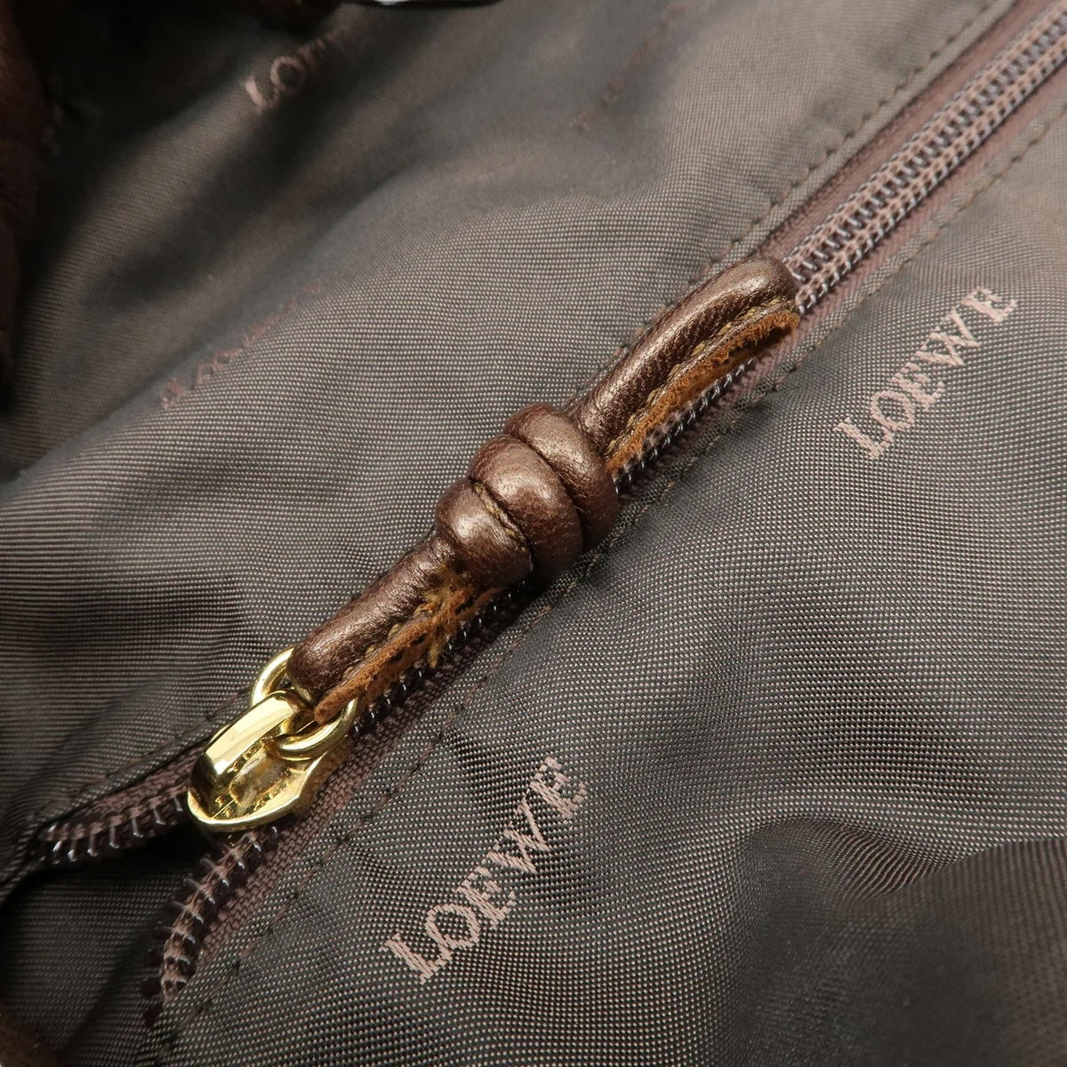 Loewe Anagramn Nappa Aire