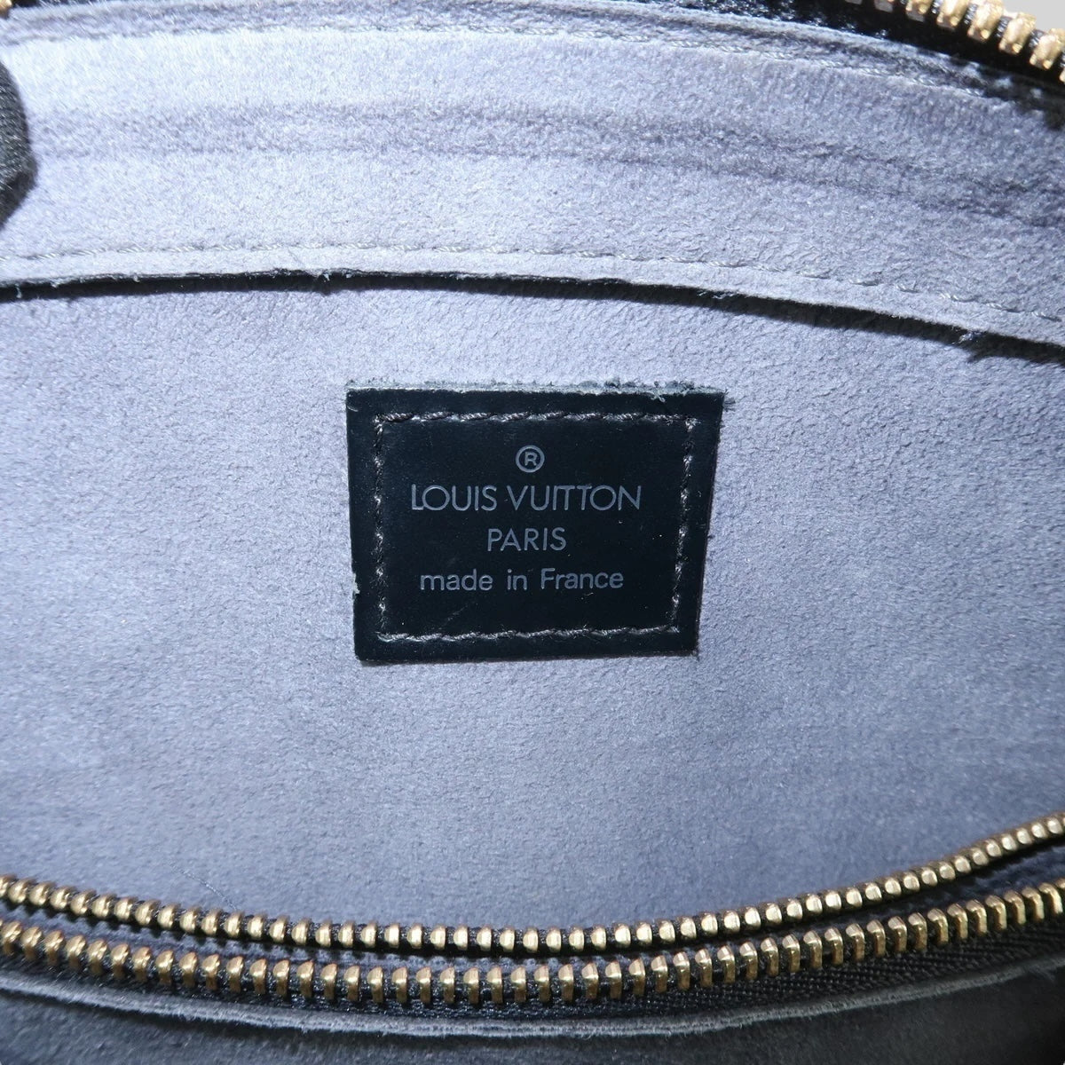 Louis Vuitton Pont-Neuf