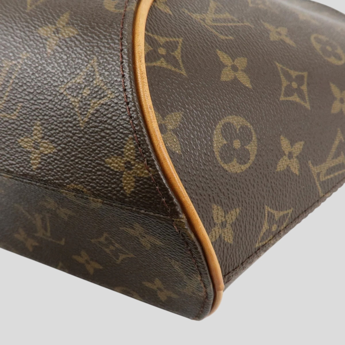 Louis Vuitton Ellipse MM