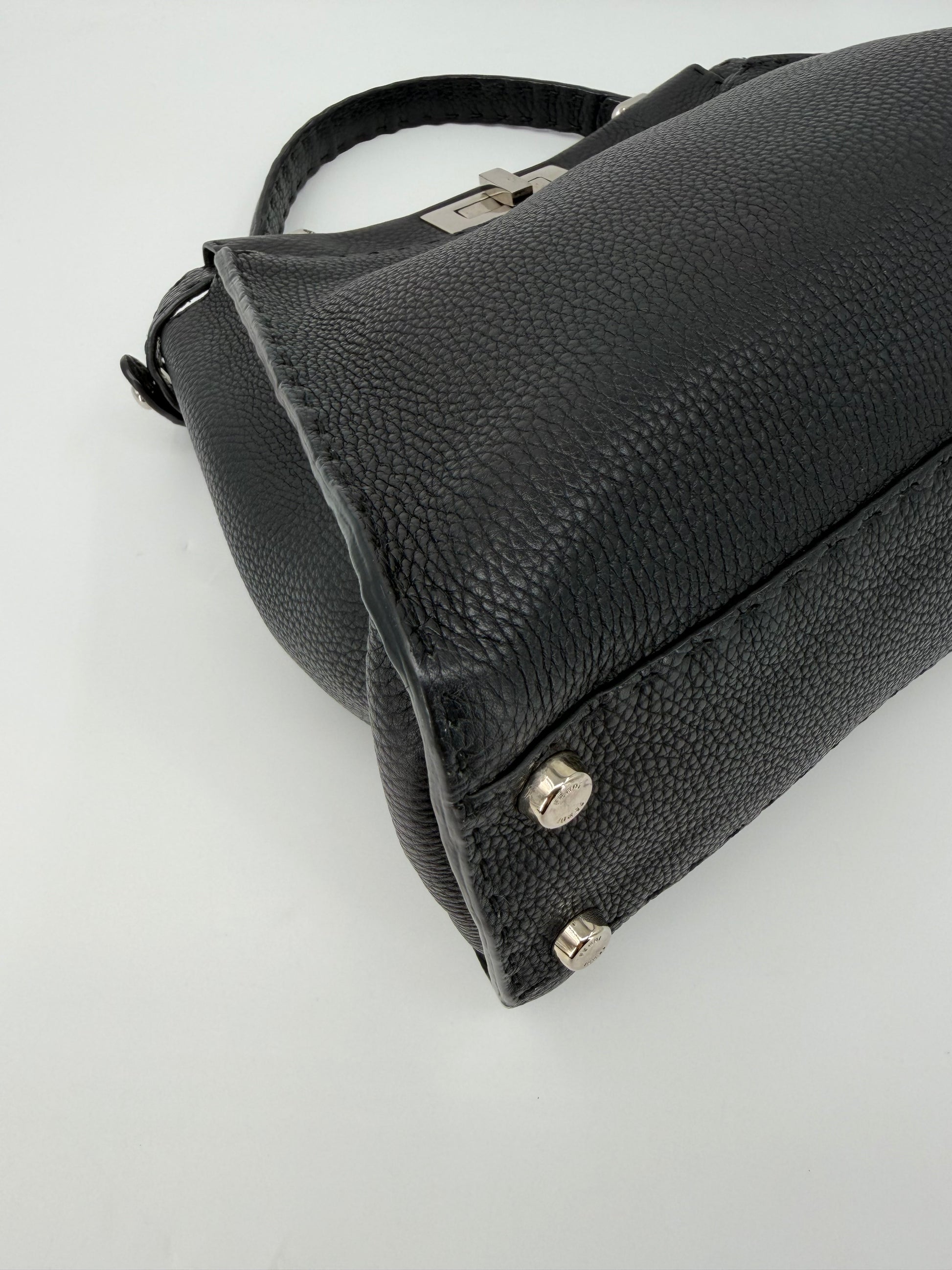 FENDI PEEKABOO SELLERIA
