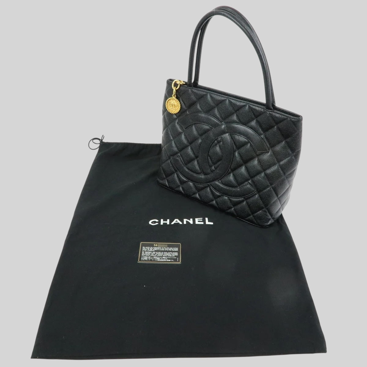 Chanel COCO Médaillon