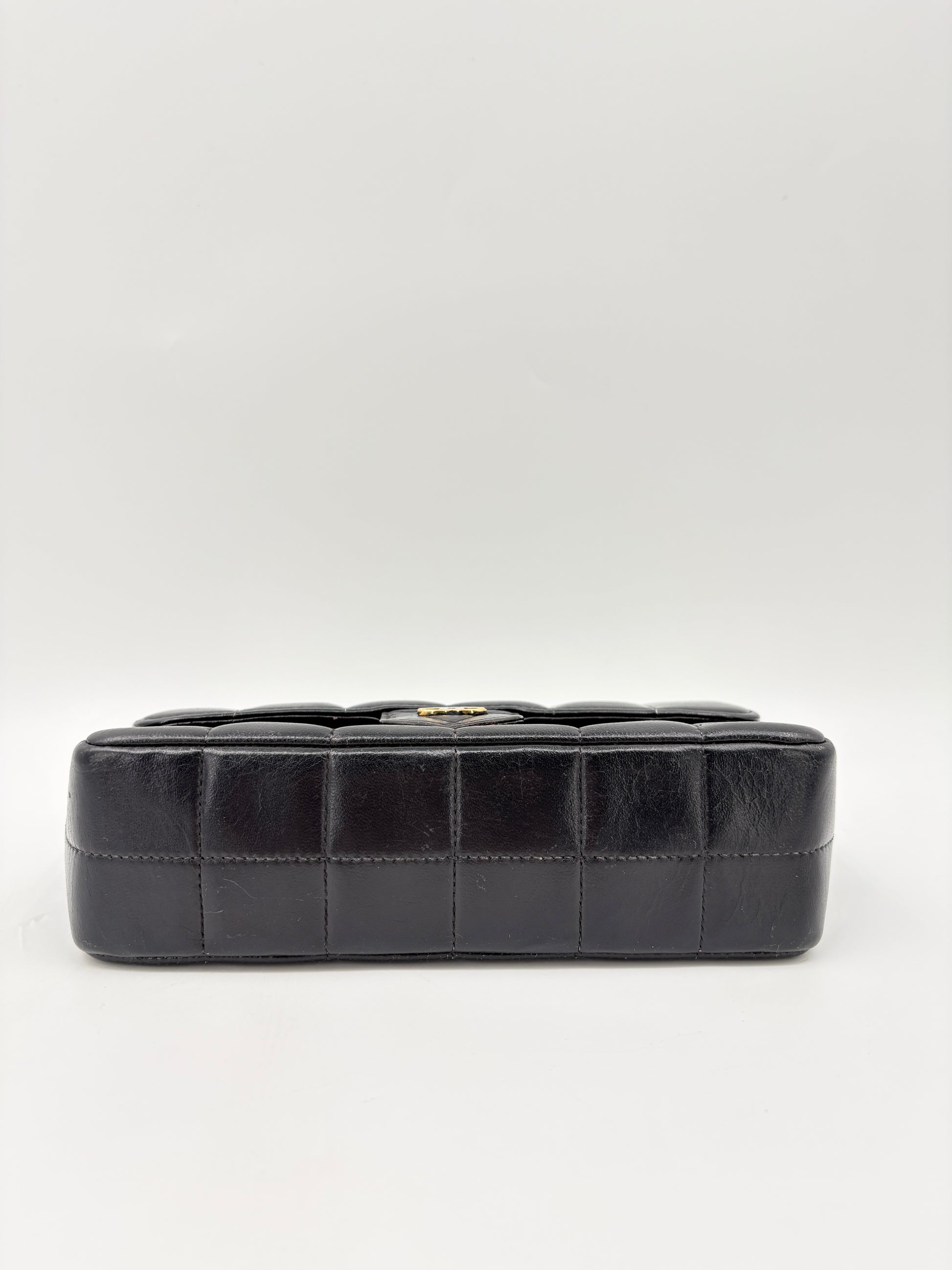 CHANEL CHOCOLATE BAR