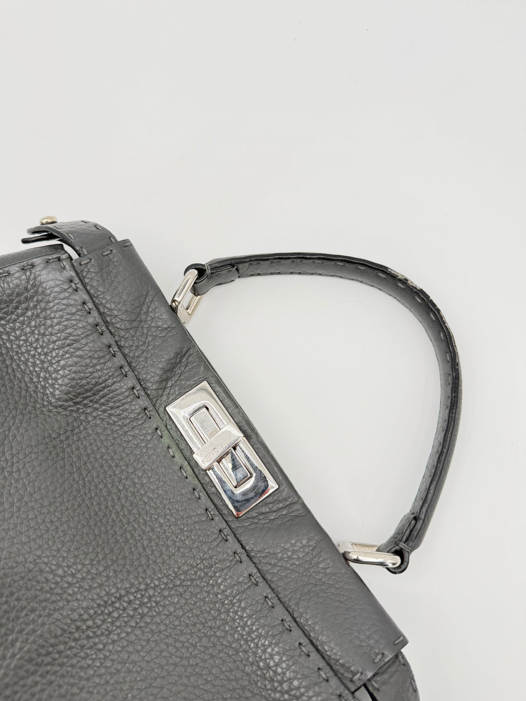 FENDI PEEKABOO SELLERIA
