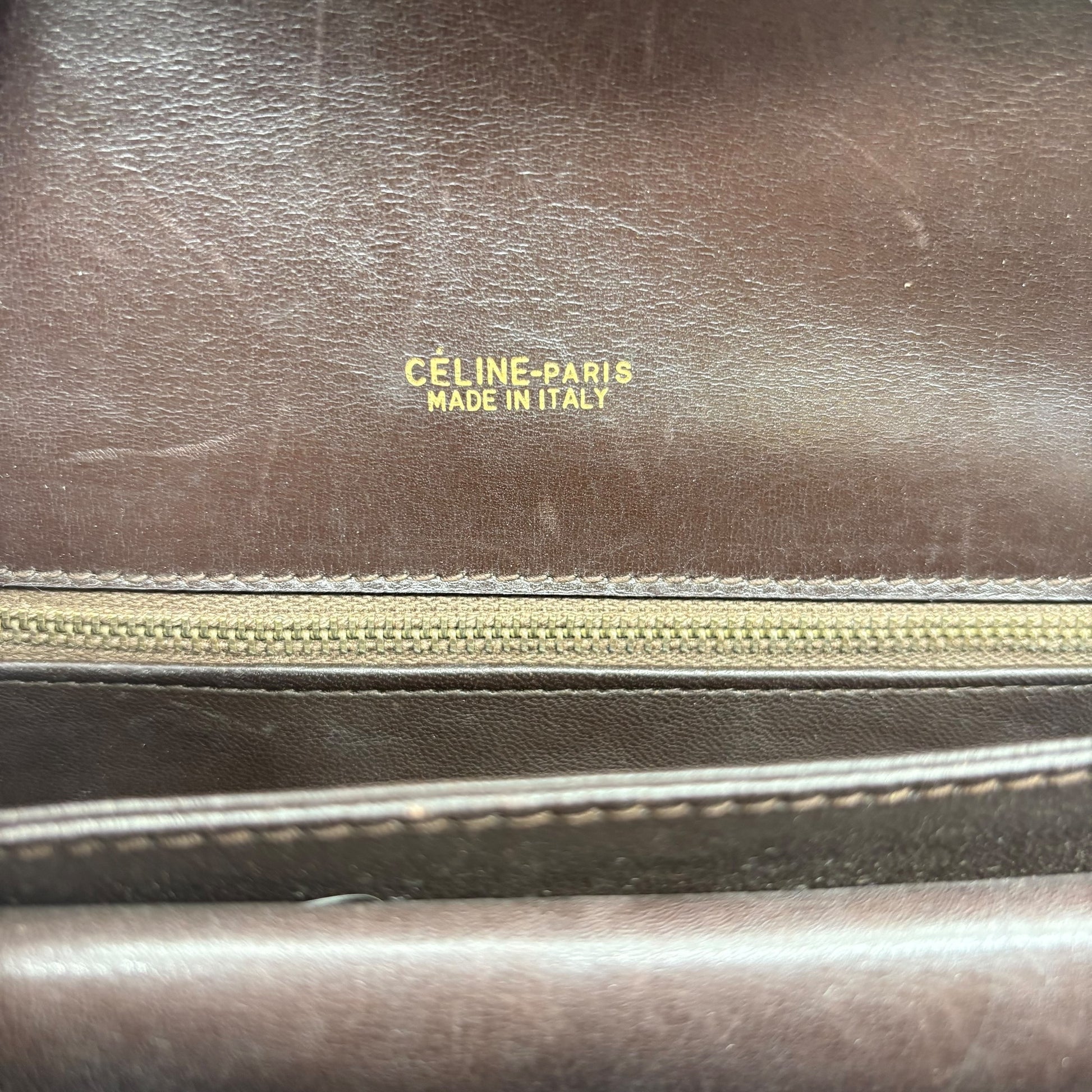 Céline Sulky Shoulder