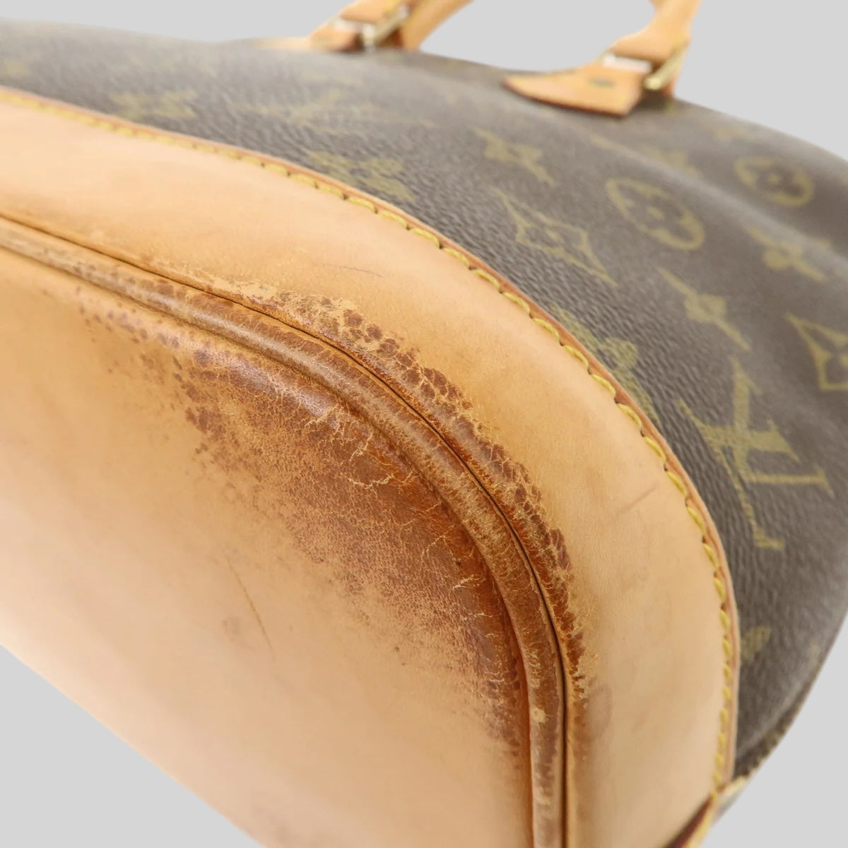 Louis Vuitton Alma PM