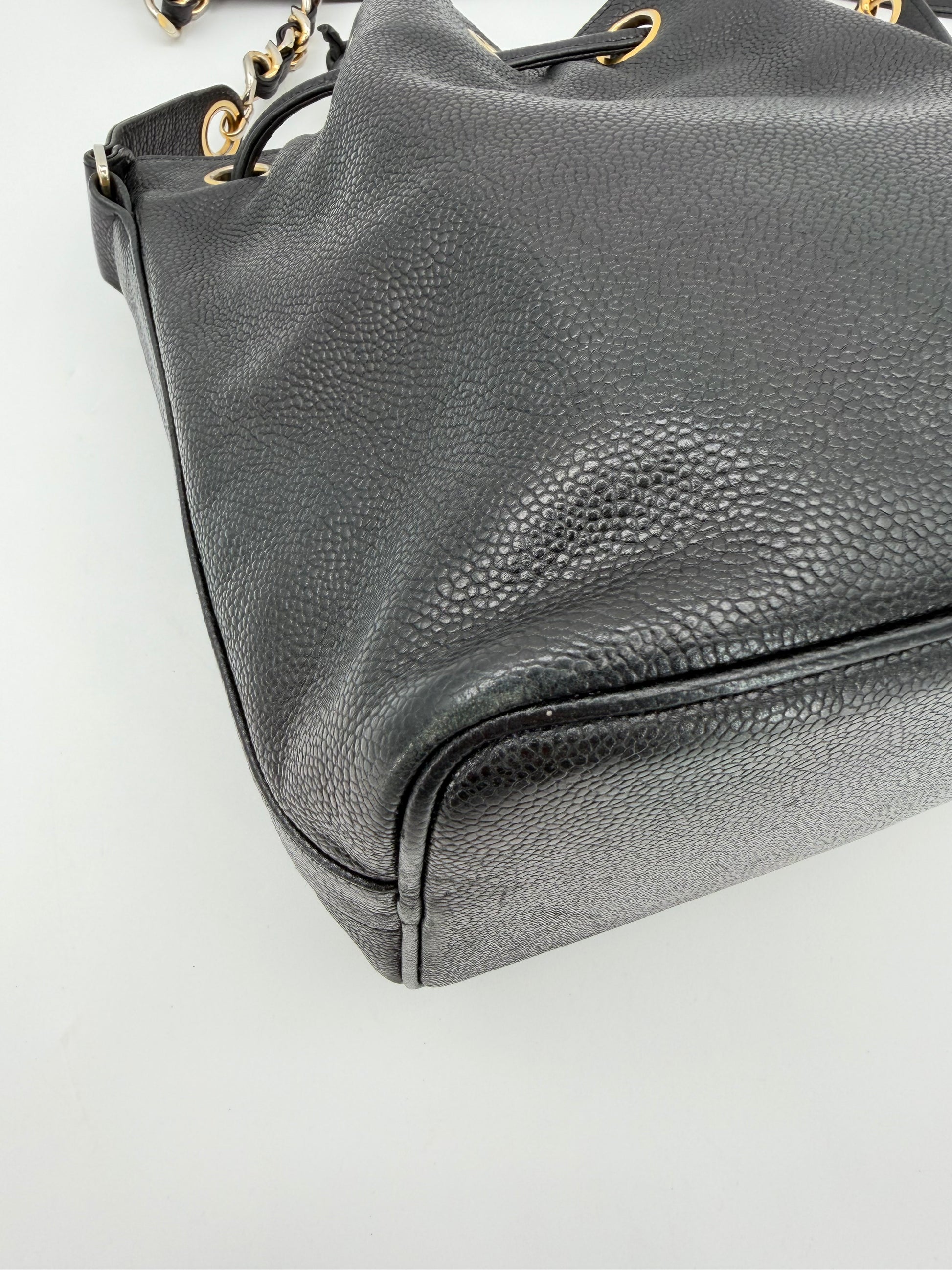 CHANEL CAVIAR SEAU