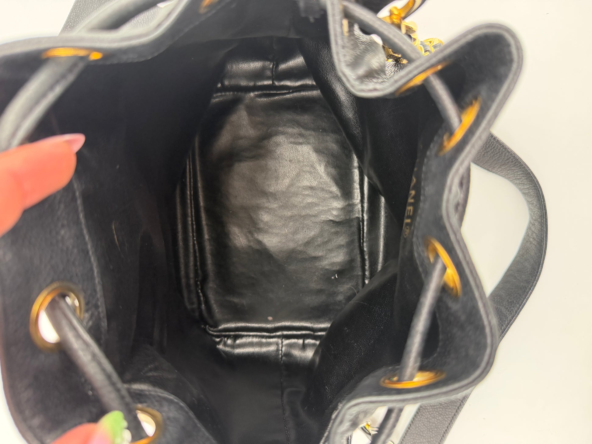 CHANEL CAVIAR SEAU