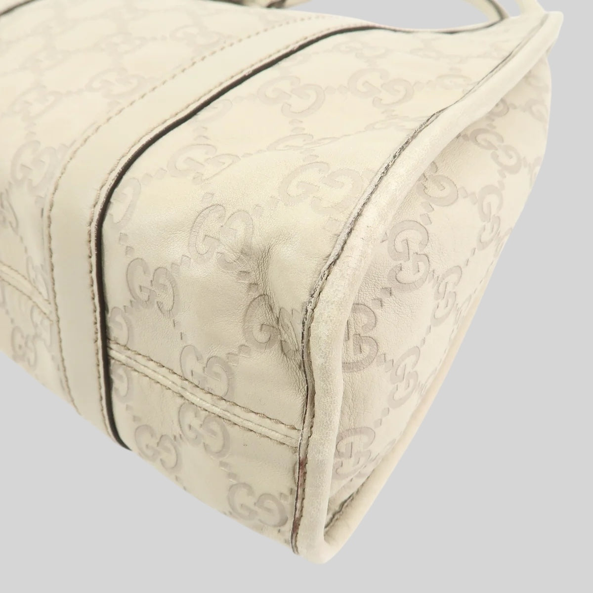 Gucci Jackie GG Ivory