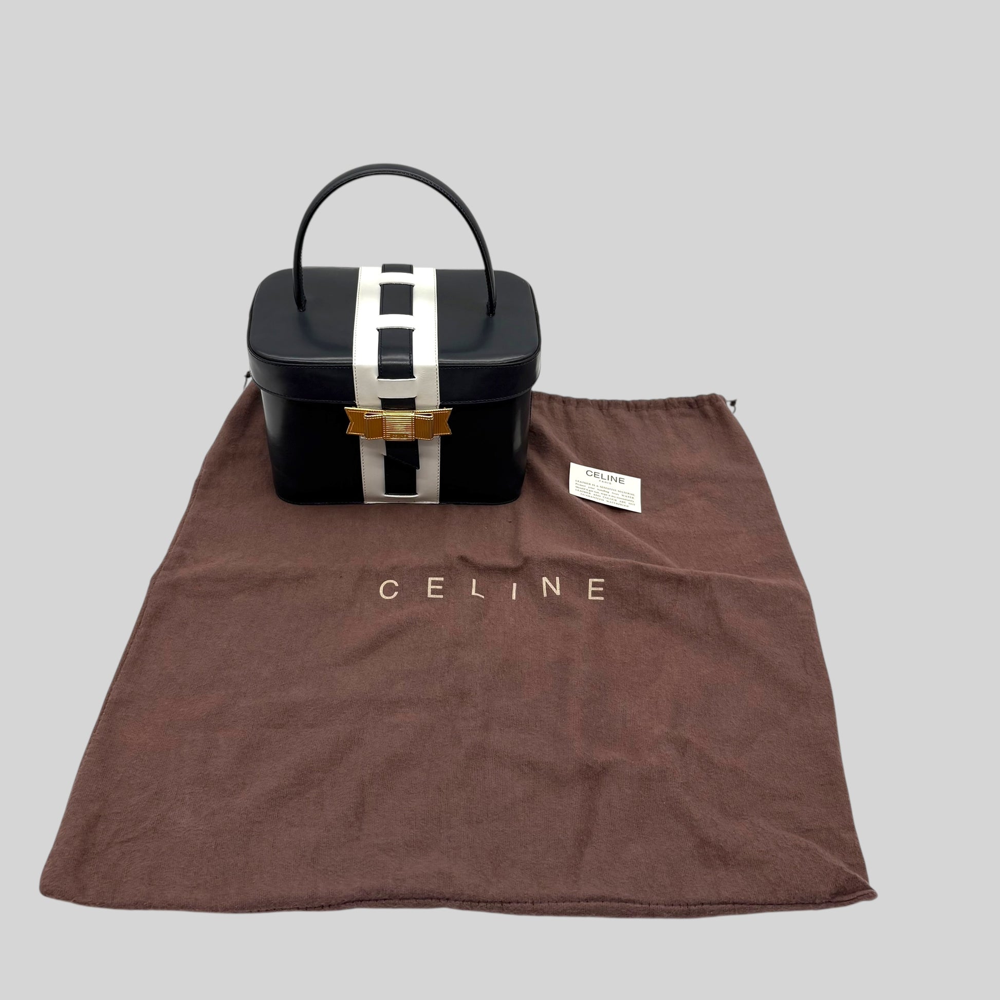 Céline Vanity