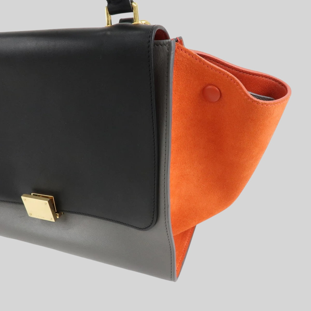 Céline Trapeze