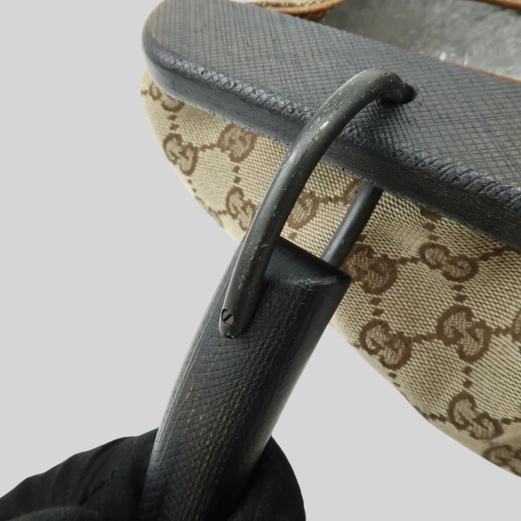 Gucci Fall 2002 Tom Ford