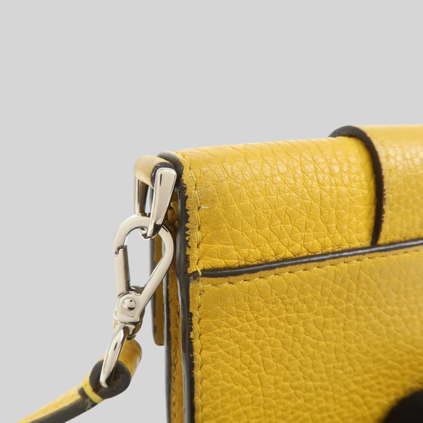 Fendi Micro Flat Baguette