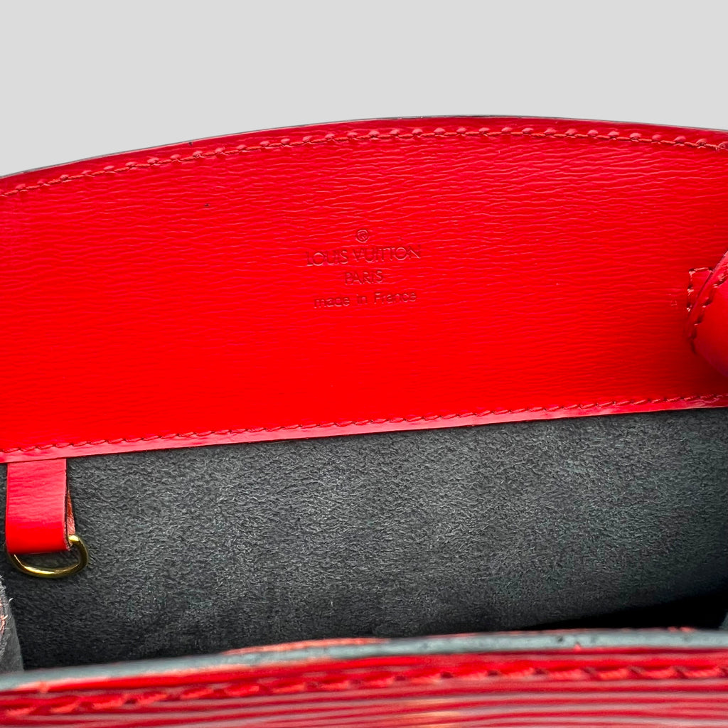 Louis Vuitton Cluny Epi