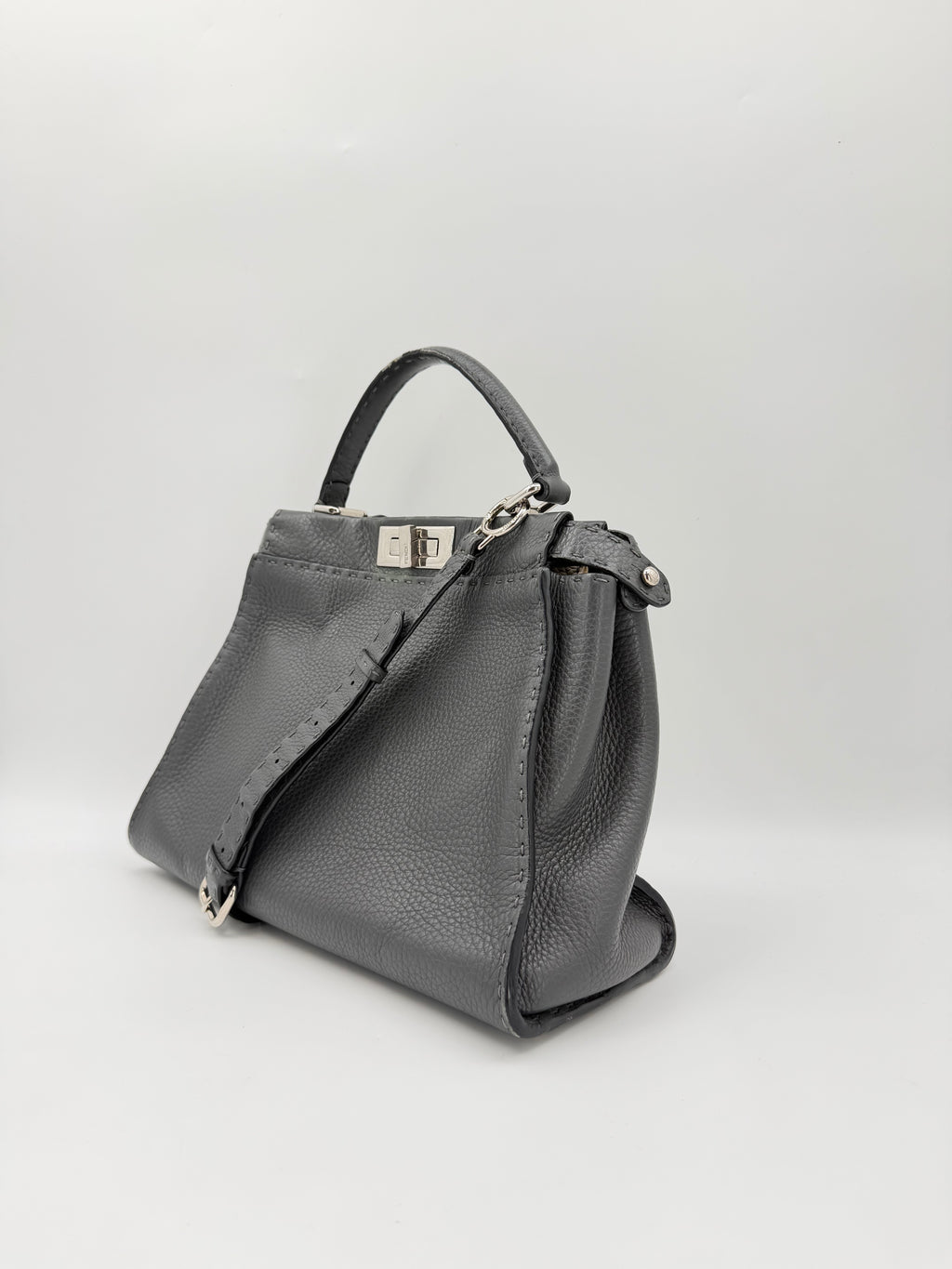 FENDI PEEKABOO SELLERIA