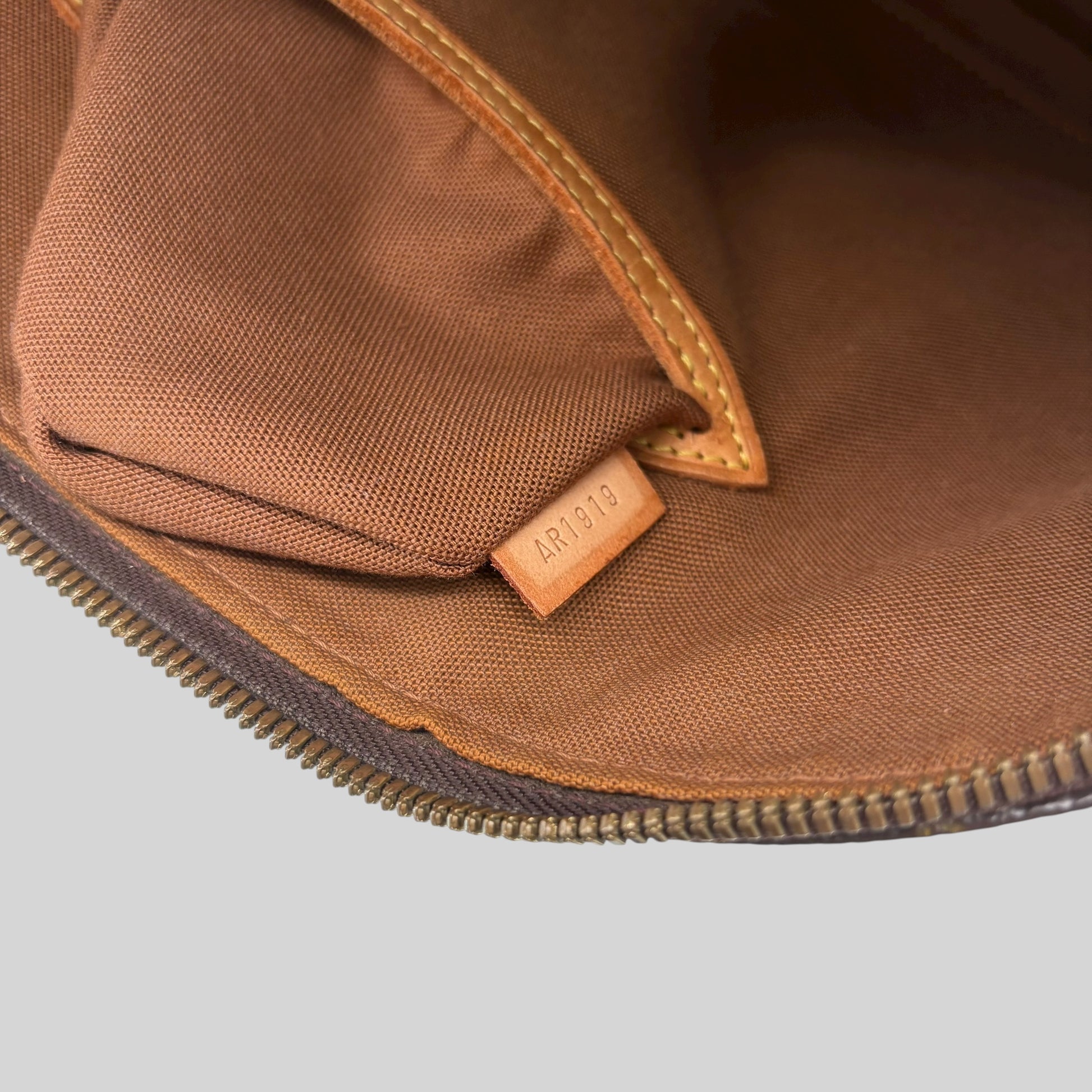Louis Vuitton Alma PM