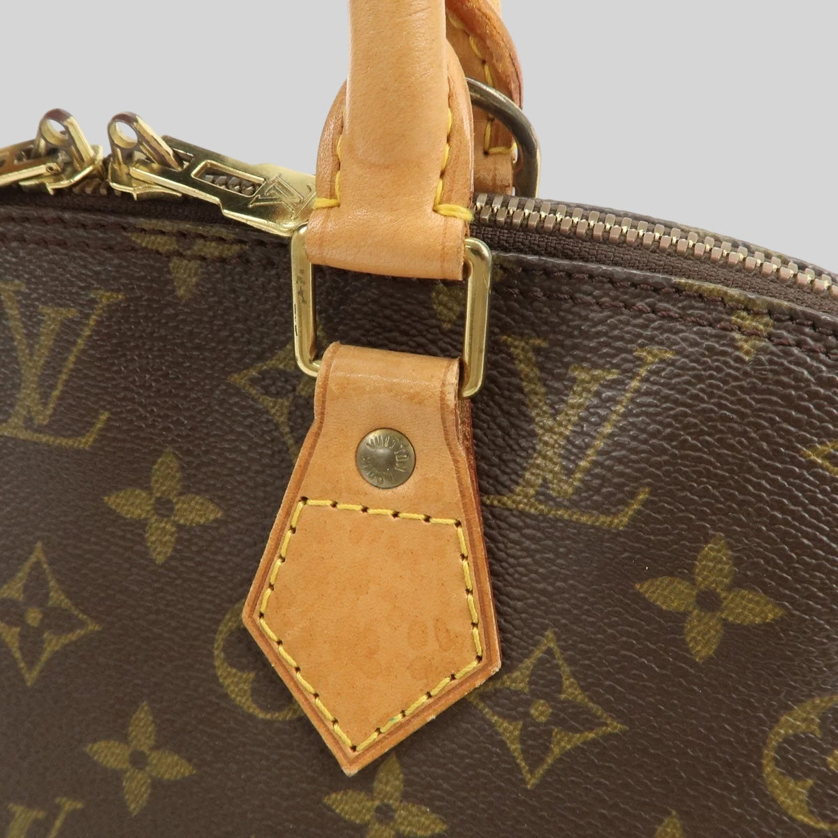 Louis Vuitton Alma PM