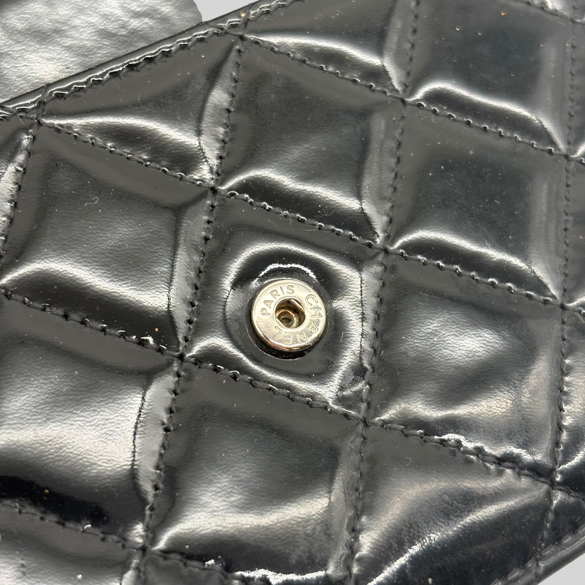 Chanel Wallet On Chain