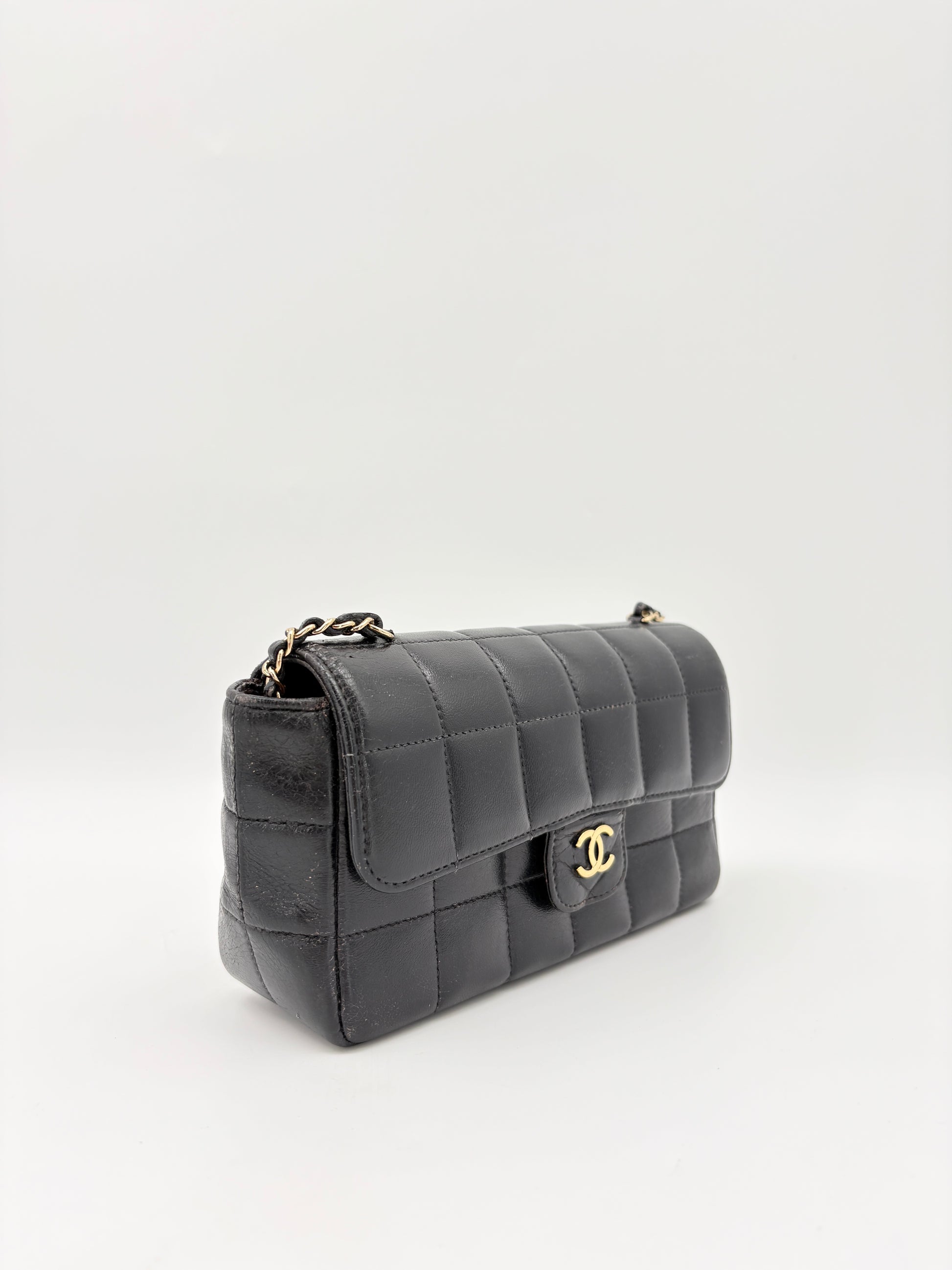 CHANEL CHOCOLATE BAR