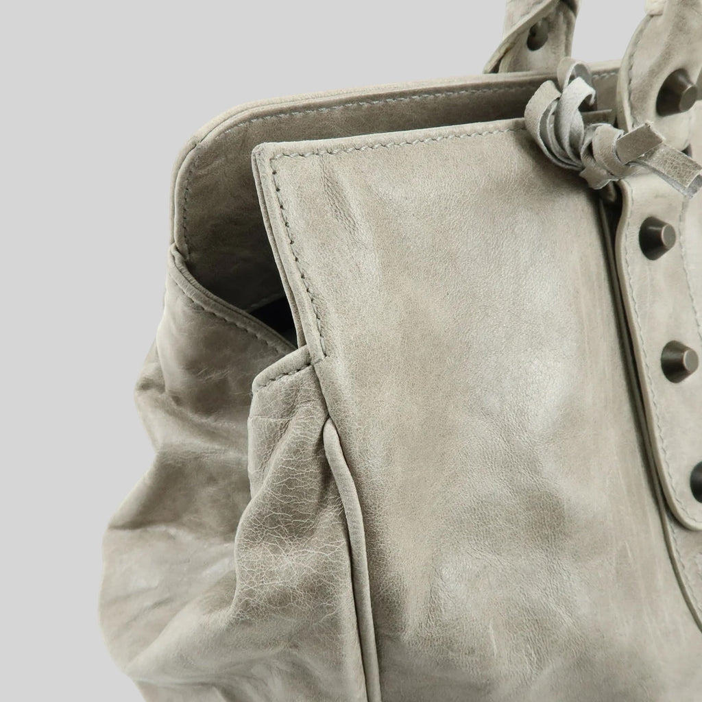 Balenciaga The Shopping