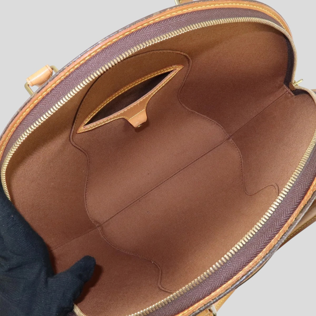 Louis Vuitton Ellipse MM