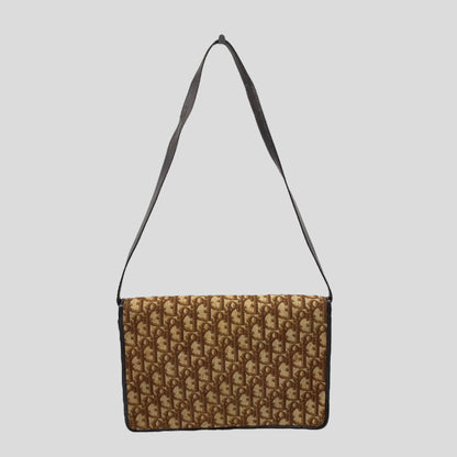 Dior Trotter
