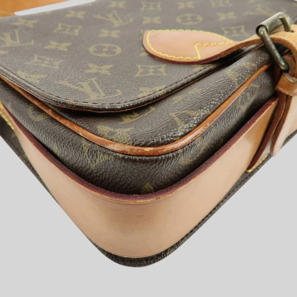 Louis Vuitton Cartouchière MM