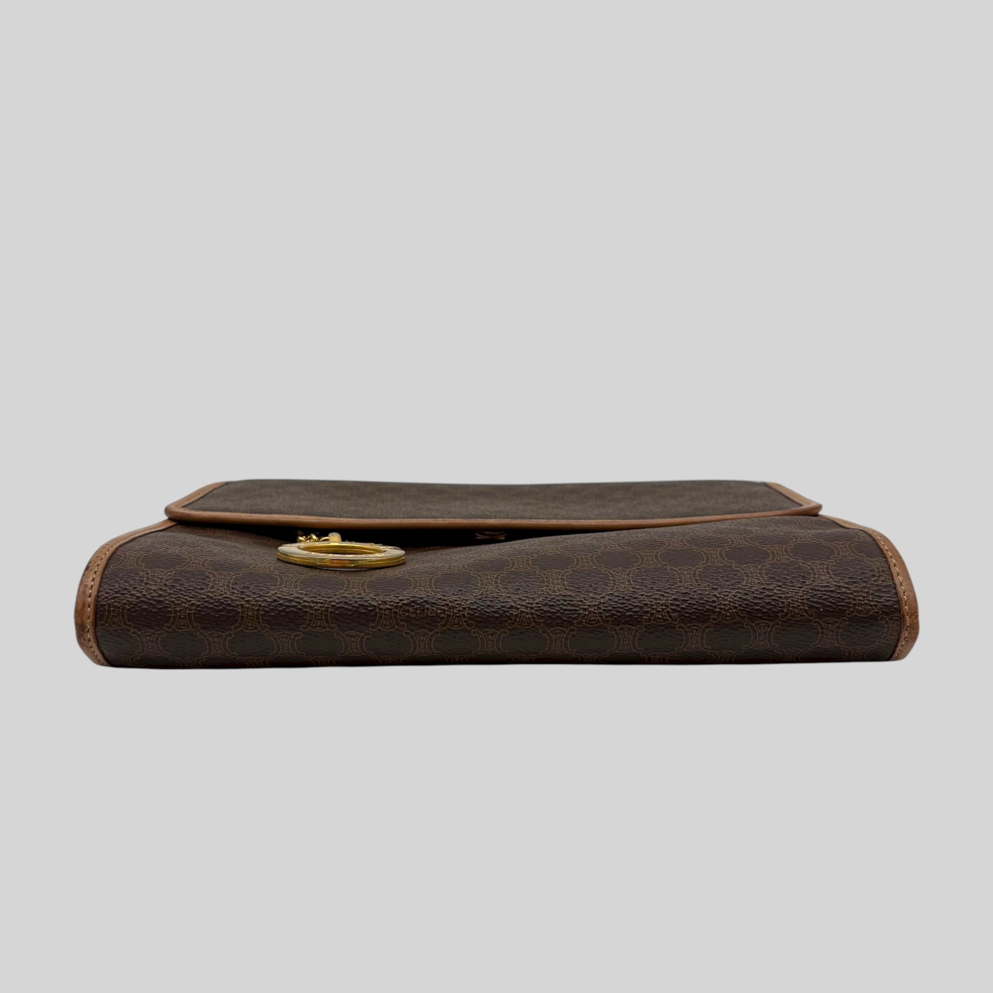 Céline Macadam Shoulder