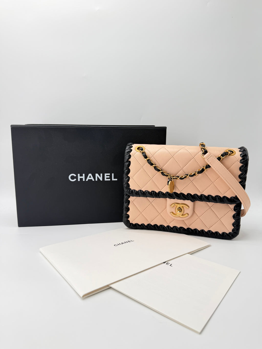 CHANEL MY OWN FRAME