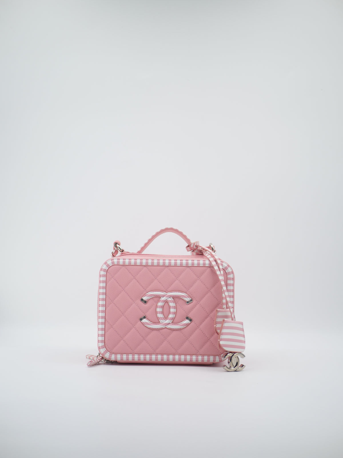 Sac a main Chanel Vanity Filigree rose en cuir caviar